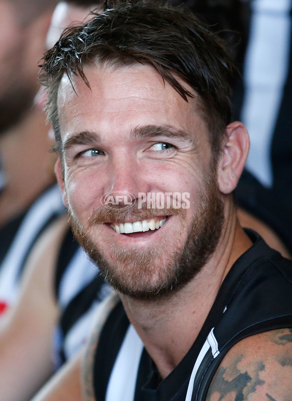 AFL 2015 Media - Collingwood Team Photo Day - 358997