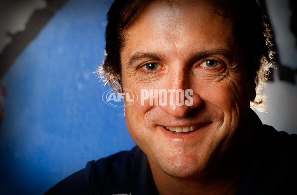 AFL 2015 Portraits - Luke Beveridge - 359100