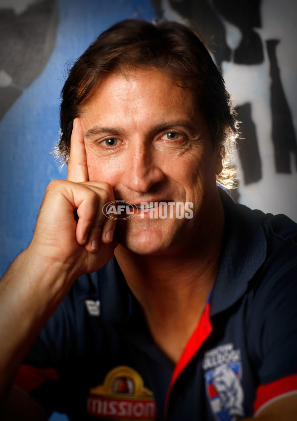 AFL 2015 Portraits - Luke Beveridge - 359102