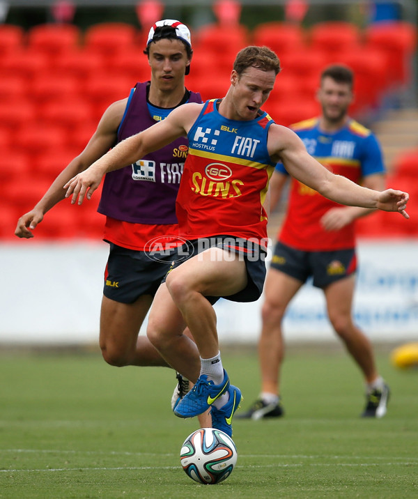 AFL 2015 Training - Gold Coast 171215 - 414072
