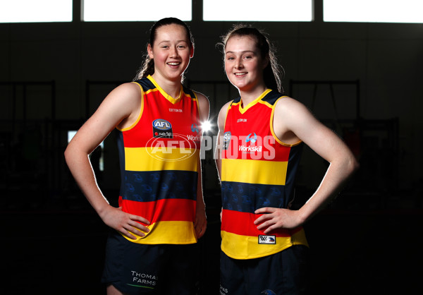 AFLW 2018 Portraits - Adelaide Crows - 562798
