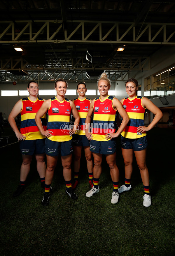 AFLW 2018 Portraits - Adelaide Crows - 562803