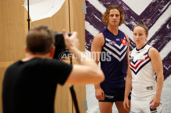 AFL 2019 Media - Fremantle Team Photo Day - 641605