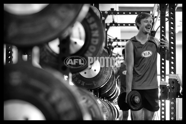 AFL 2017 Training - Essendon 230117 - 489750