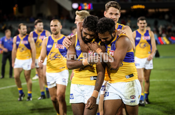 AFL 2019 Round 10 - Adelaide v West Coast - 678192