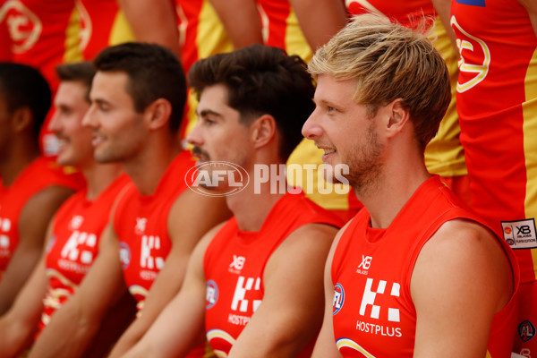 AFL 2019 Media - Gold Coast Suns Team Photo Day - 643425