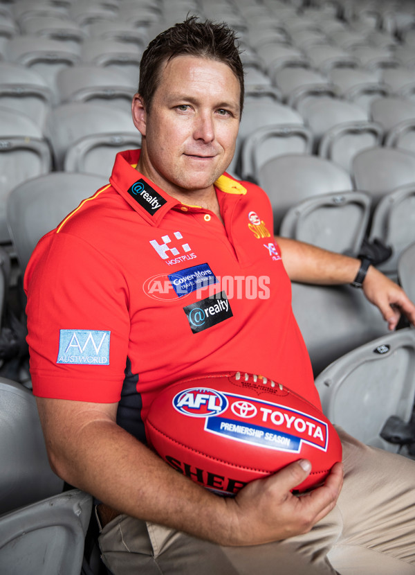 AFL 2019 Portraits - Stuart Dew - 643709