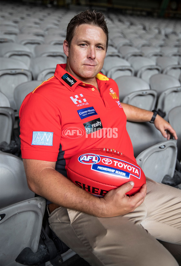 AFL 2019 Portraits - Stuart Dew - 643706