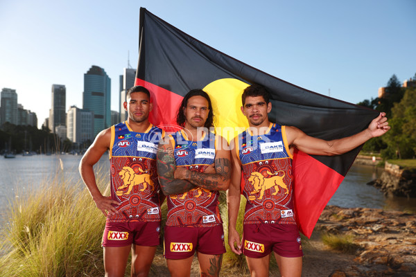 AFL 2018 Media - Brisbane Lions Indigenous Shoot - 596618