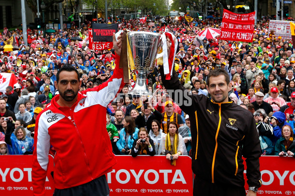 AFL 2012 Media - Toyota Grand Final Parade - 271190