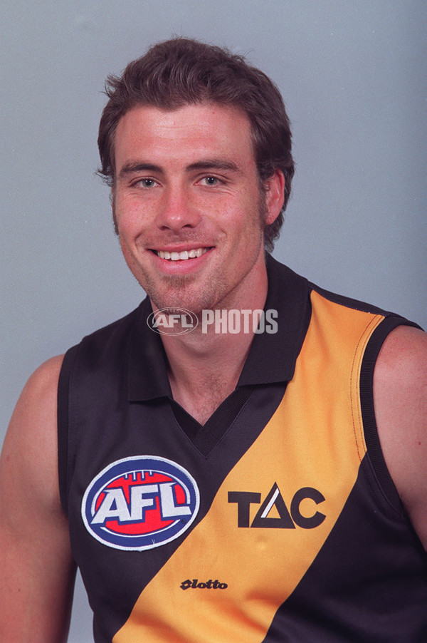 AFL 2000 Media - Richmond Team Portraits - 164384