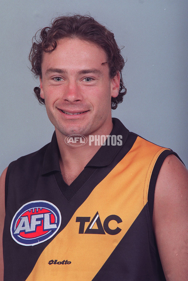 AFL 2000 Media - Richmond Team Portraits - 164354