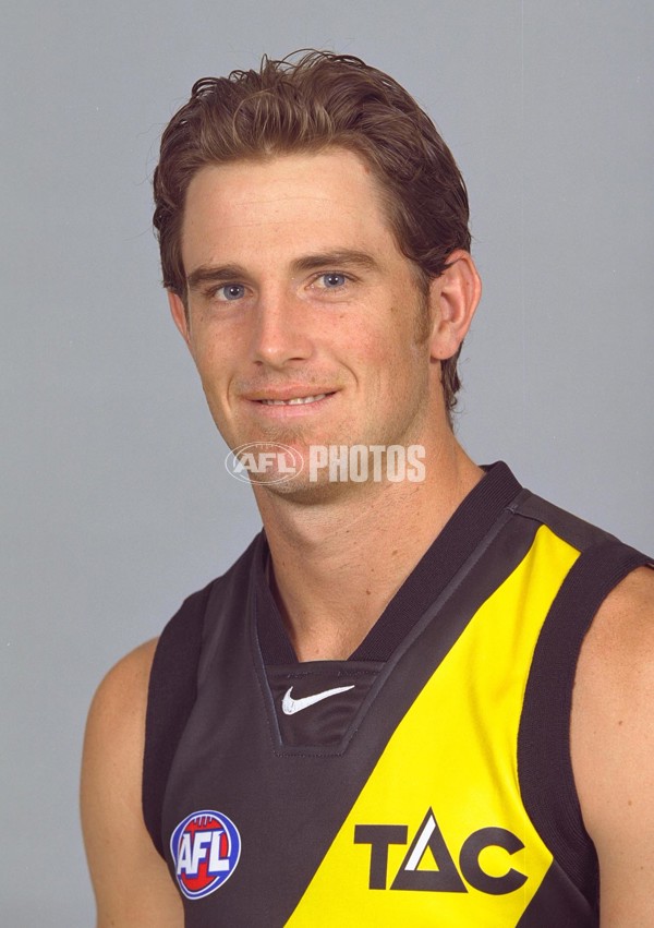 AFL 2001 Media - Richmond Team Portraits - 166921