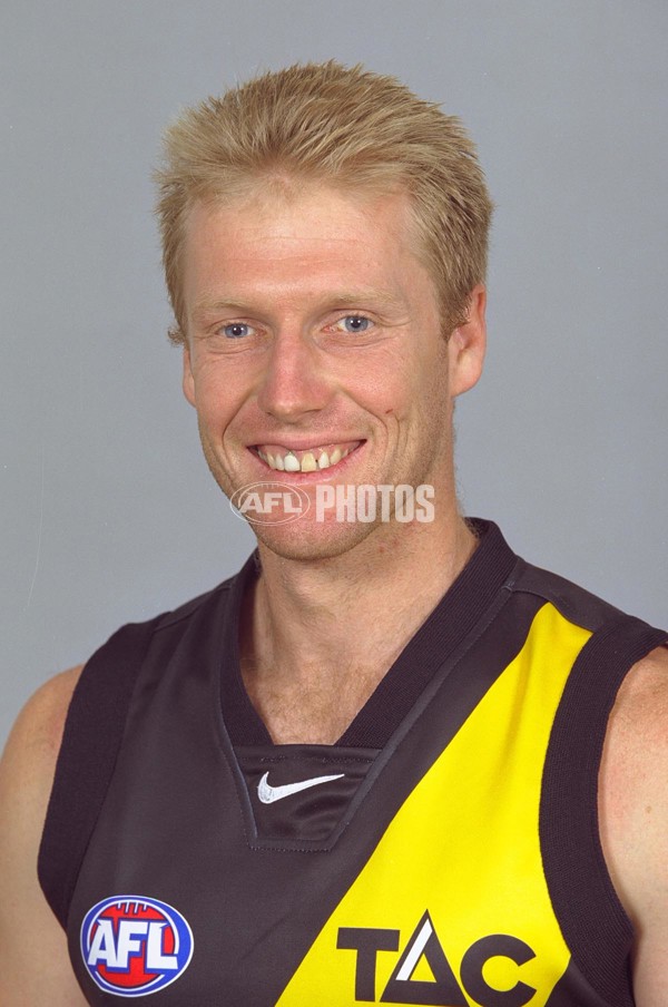 AFL 2001 Media - Richmond Team Portraits - 166943
