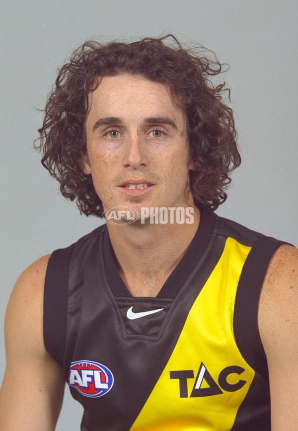 AFL 2001 Media - Richmond Team Portraits - 166942