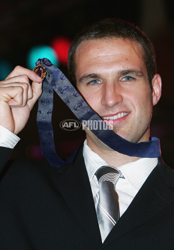 AFL 2004 Media - Brownlow Medal Dinner 200904 - 173542