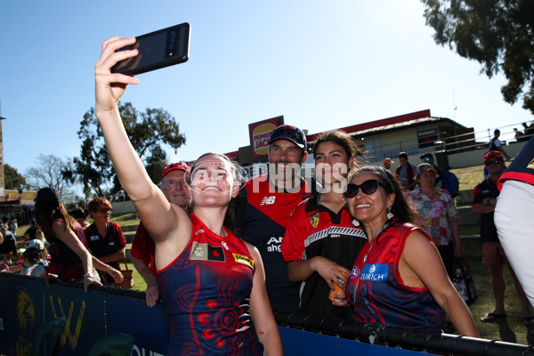 Photographers Choice - AFLW 2023 Round 07 - A-43743454