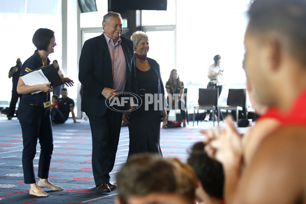AFL 2020 Media - Melbourne Team Photo Day - 732749