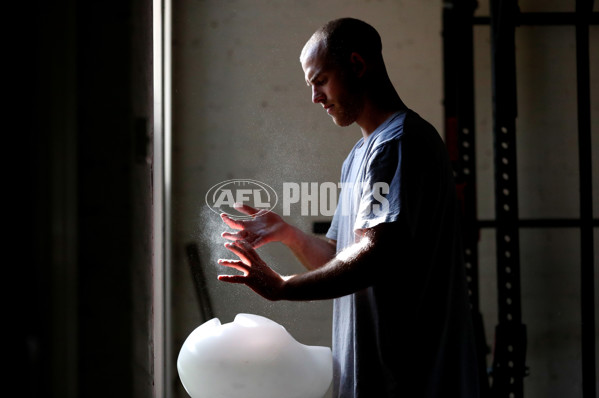 AFL 2020 Training - Tom Mitchell Isolation Training - 746445