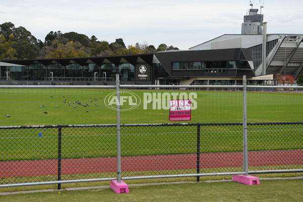 AFL 2020 Media - Holden Centre Fencing - 747899
