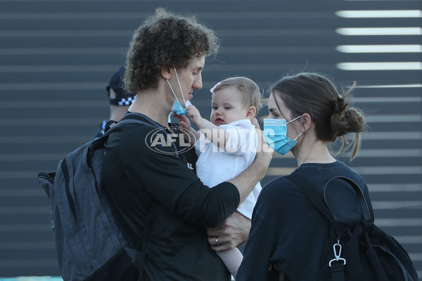 AFL 2020 Media - Geelong and Collingwood Arrive in Perth - 787899