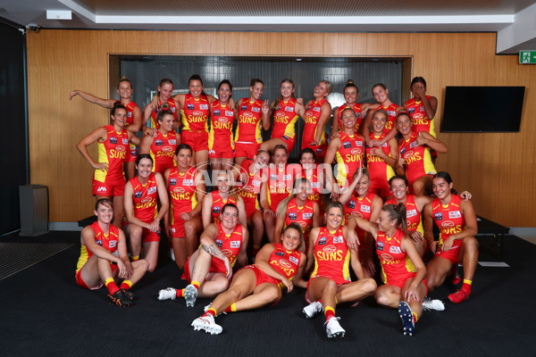 AFLW 2021 Media - Gold Coast Team Photo Day - 799913