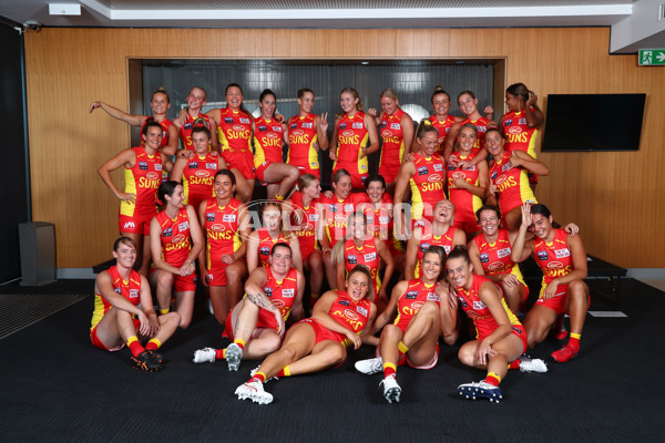 AFLW 2021 Media - Gold Coast Team Photo Day - 799914