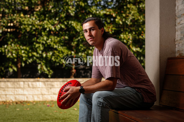 AFL 2021 Portraits - Josh Sinn - 827877
