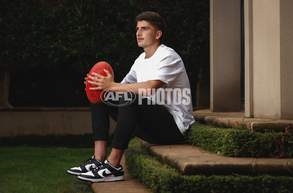 AFL 2022 Portraits - Harry Sheezel - 949709