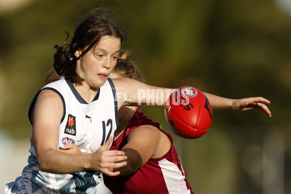 AFLW 2022 U18 Girls Championships - Vic Country v QLD - 937695