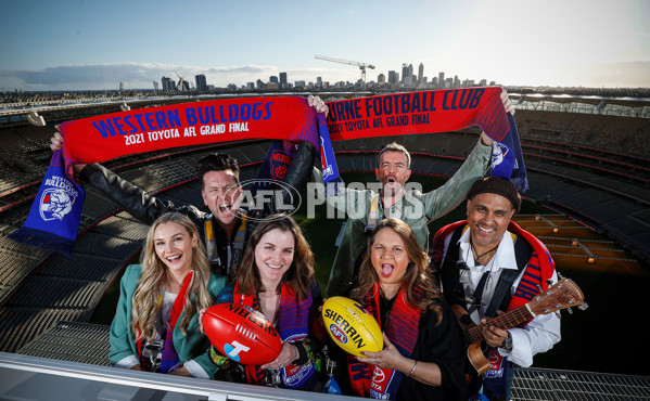 AFL 2021 Media - Grand Final Entertainment Photo Opportunity - 890335