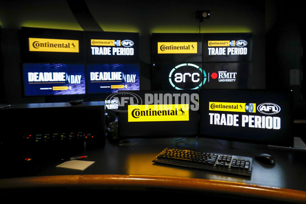 AFL 2021 Media - Trade Period 131021 - 895290
