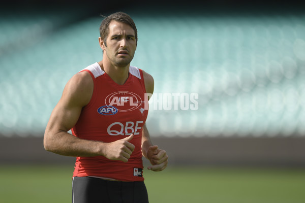 AFL 2016 Training - Sydney 180516 - 440055