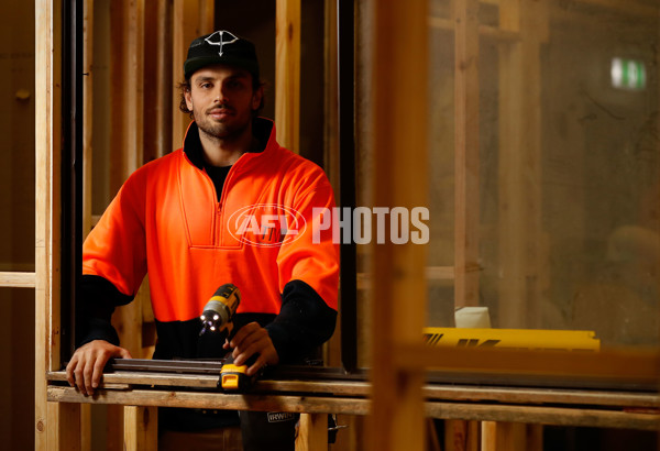 AFL 2016 Portraits - Sam Lloyd - 474708