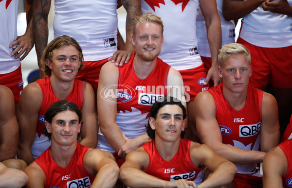 AFL 2019 Media - Sydney Swans Team Photo Day - 643874