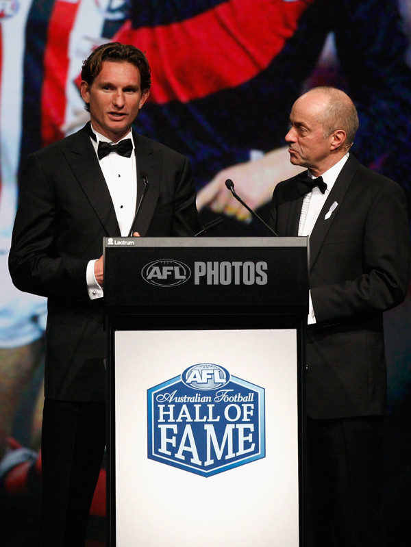 AFL 2011 Media - Hall of Fame Dinner - 233135