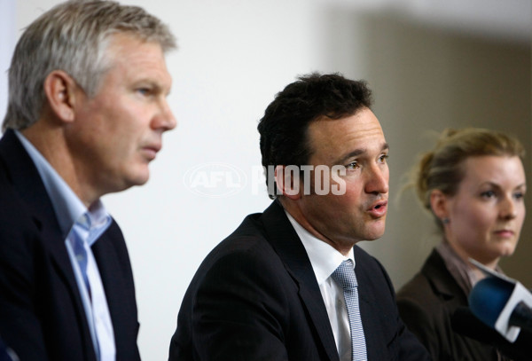 AFL 2012 Media - Coaches Association Research - 266971