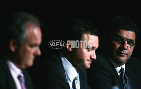 AFL 2005 Media - AFL National Draft 261105 - 177545