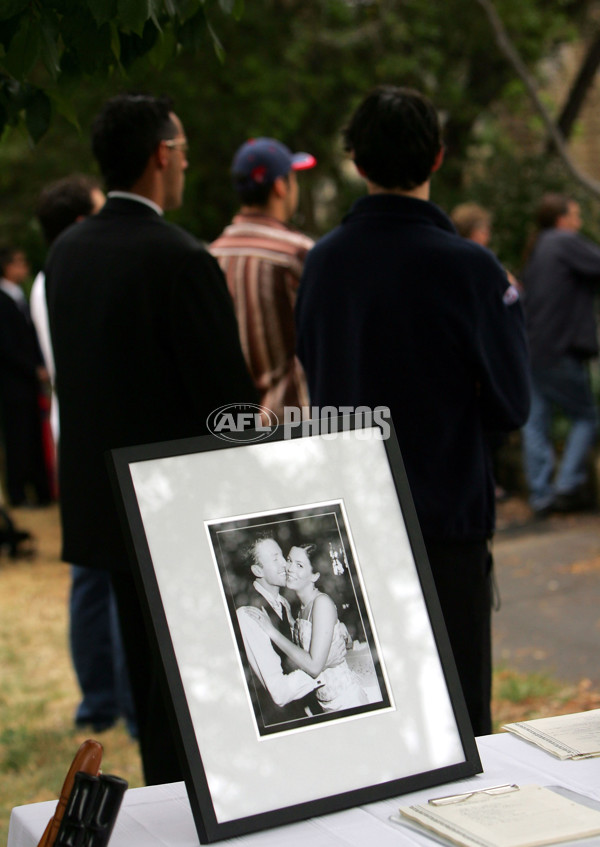 AFL 2005 Media - Troy Broadbridge Funeral 200105 - 55997