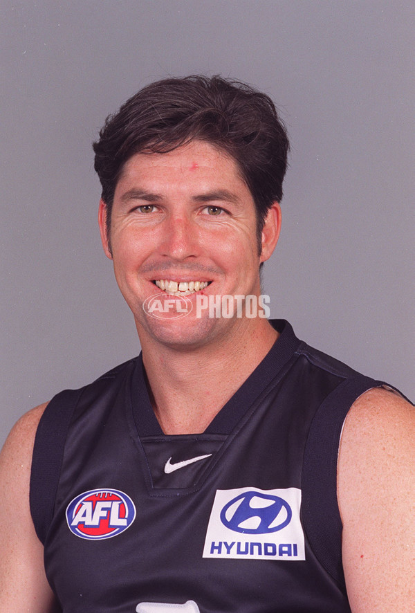 AFL 2000 Media - Carlton Team Portraits - 164180