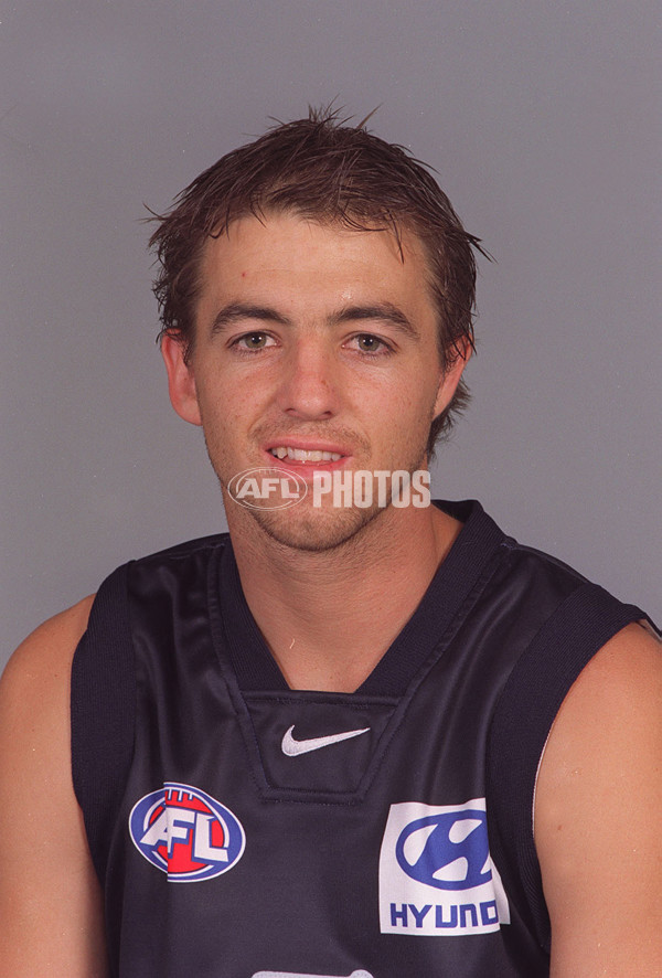 AFL 2000 Media - Carlton Team Portraits - 164182