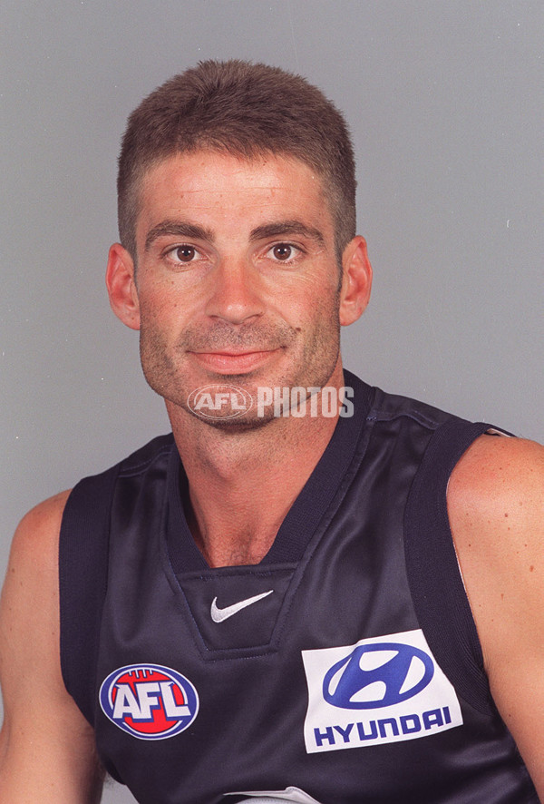 AFL 2000 Media - Carlton Team Portraits - 164167