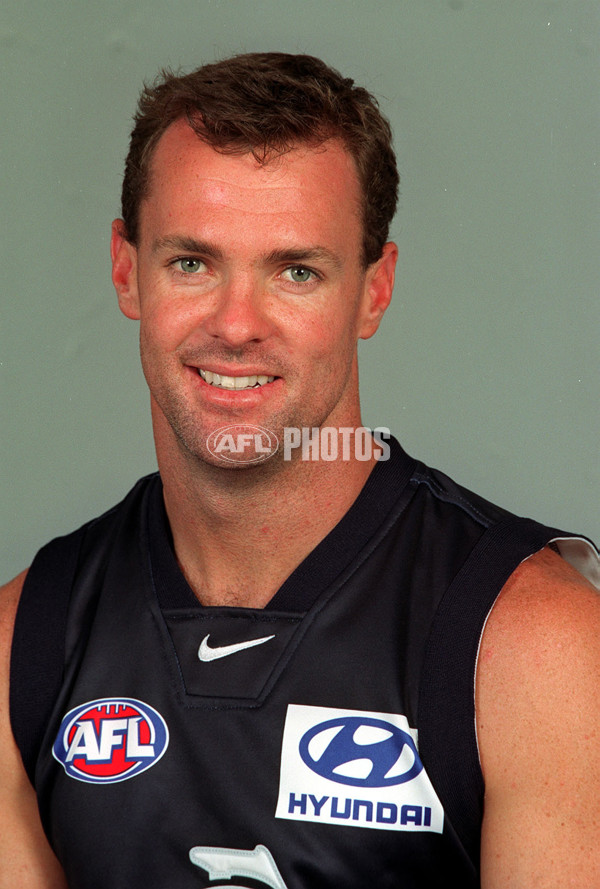 AFL 2000 Media - Carlton Team Portraits - 164184