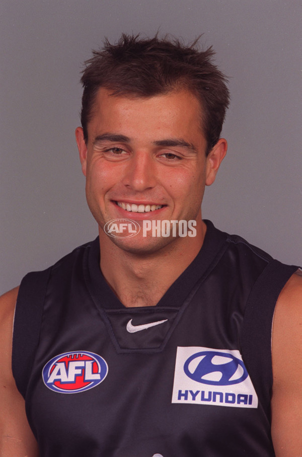AFL 2000 Media - Carlton Team Portraits - 164191