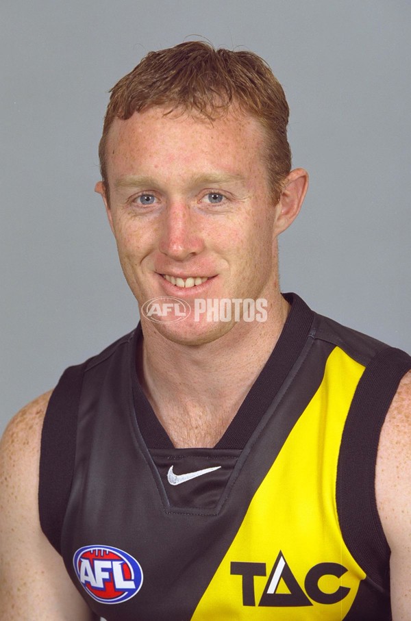 AFL 2001 Media - Richmond Team Portraits - 166919