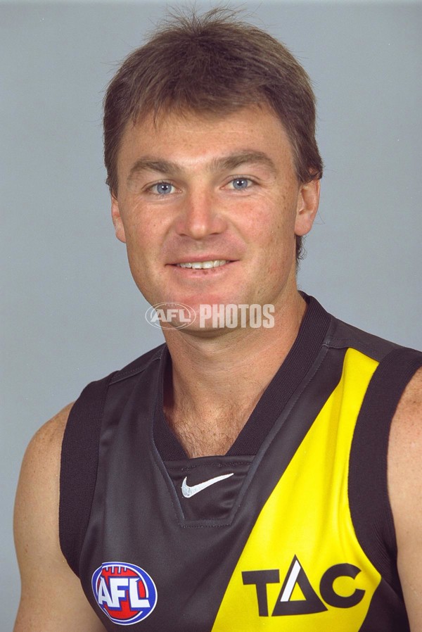 AFL 2001 Media - Richmond Team Portraits - 166922