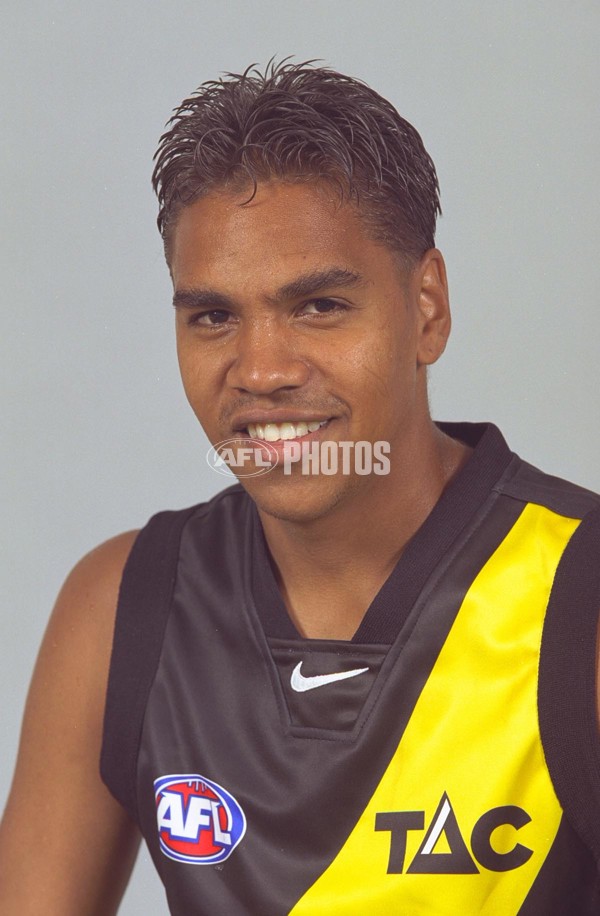 AFL 2001 Media - Richmond Team Portraits - 166944