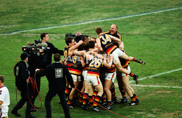 1998 AFL Grand Final - Adelaide v North Melbourne - 20988