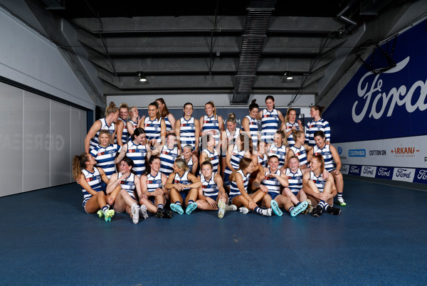AFLW 2023 Media - Geelong Team Photo Day - A-41898293
