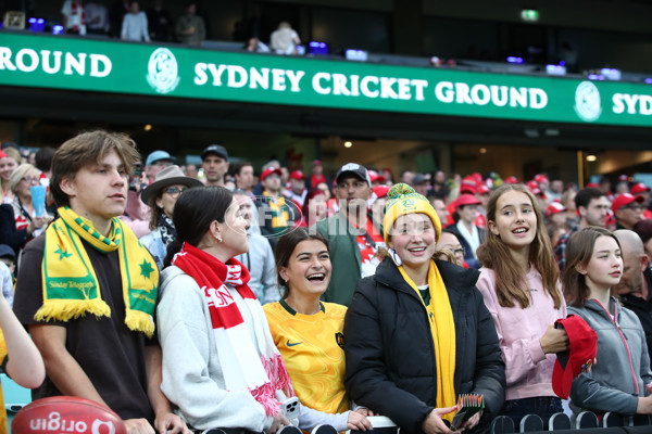 AFL 2023 Round 22 - Sydney v Gold Coast - A-41950420